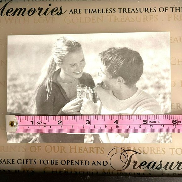 Black border 4" x 6" picture frame - Picture 7 of 7